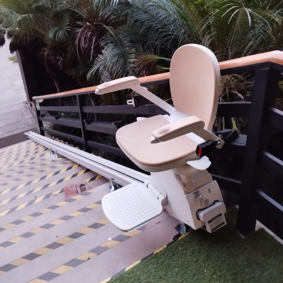 Acorn Outdoor Stair Lift Price