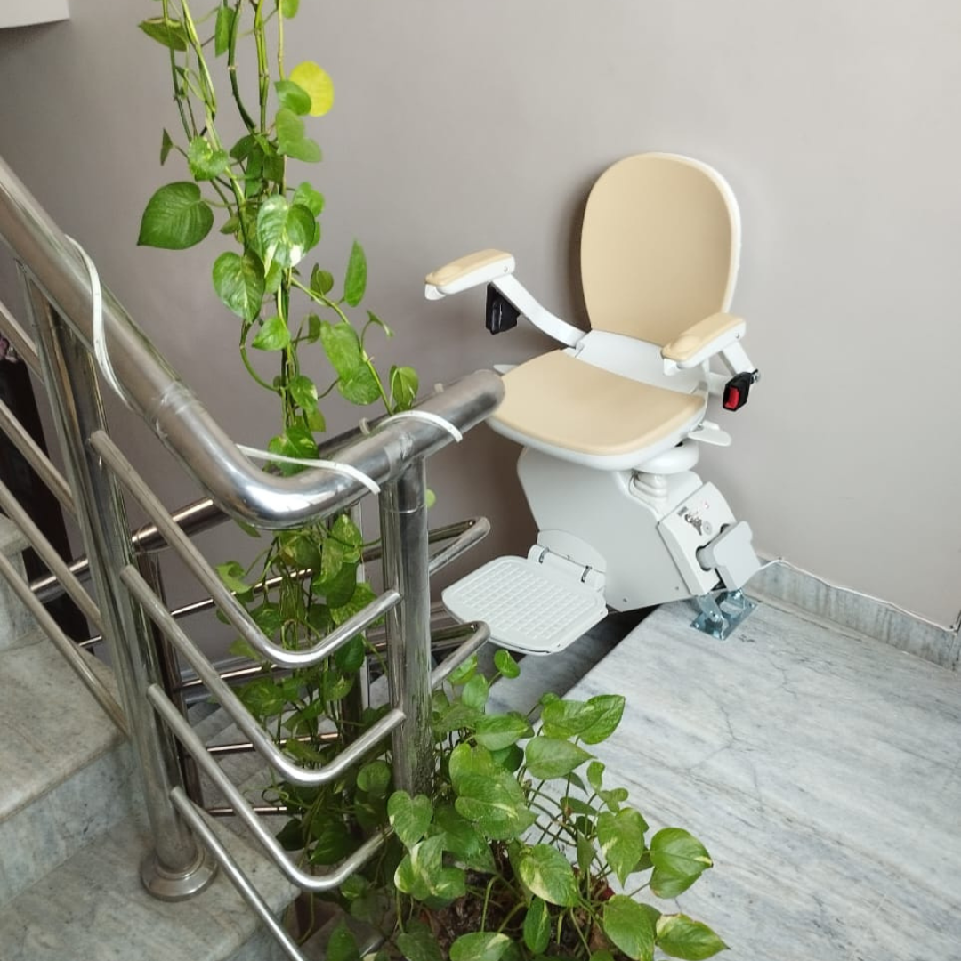 Acorn Stair Lift Price India - Stair Lift